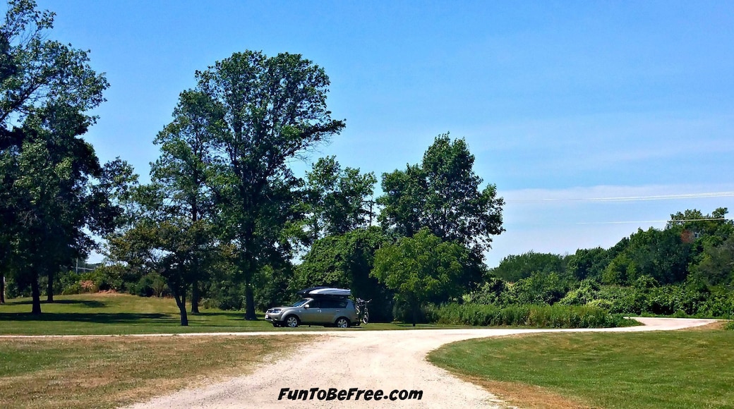 Out side Waupun, on Hwy 49 a nice little park with great cell range to take a break and get some work caught up. #Relax #Parks
