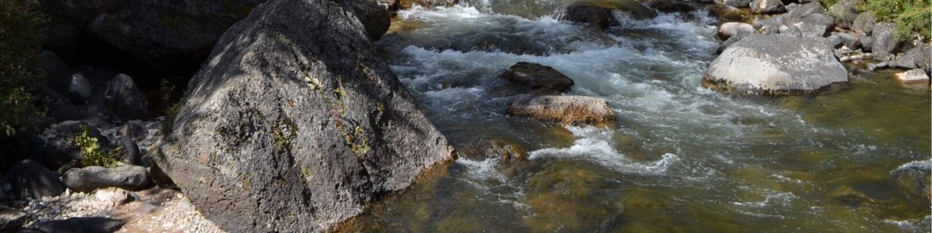 Tongue River carves through the Tongue River Canyon just outside of Dayton, WY