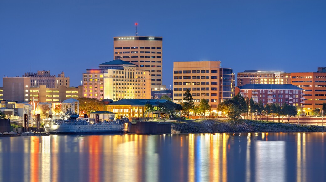 Evansville, Indiana, USA Skyline at Blue Hour