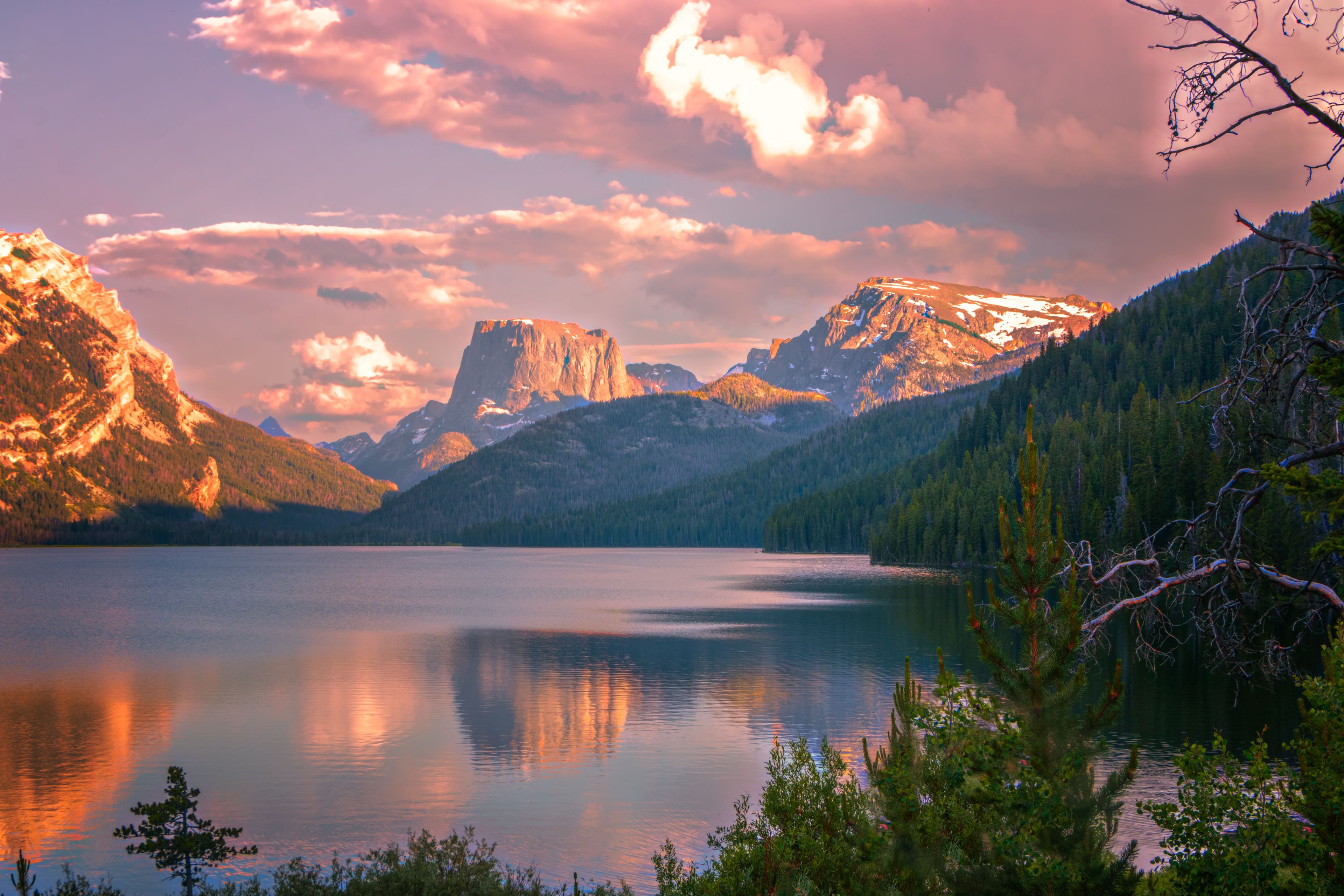 Sunset glow on Square Top Mountain above the Green River Lakes, Bridger National Forest, Wyoming
