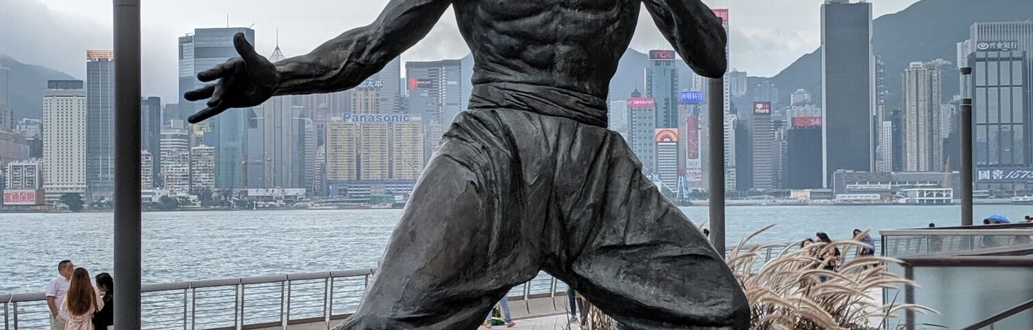 Bruce Lee statue