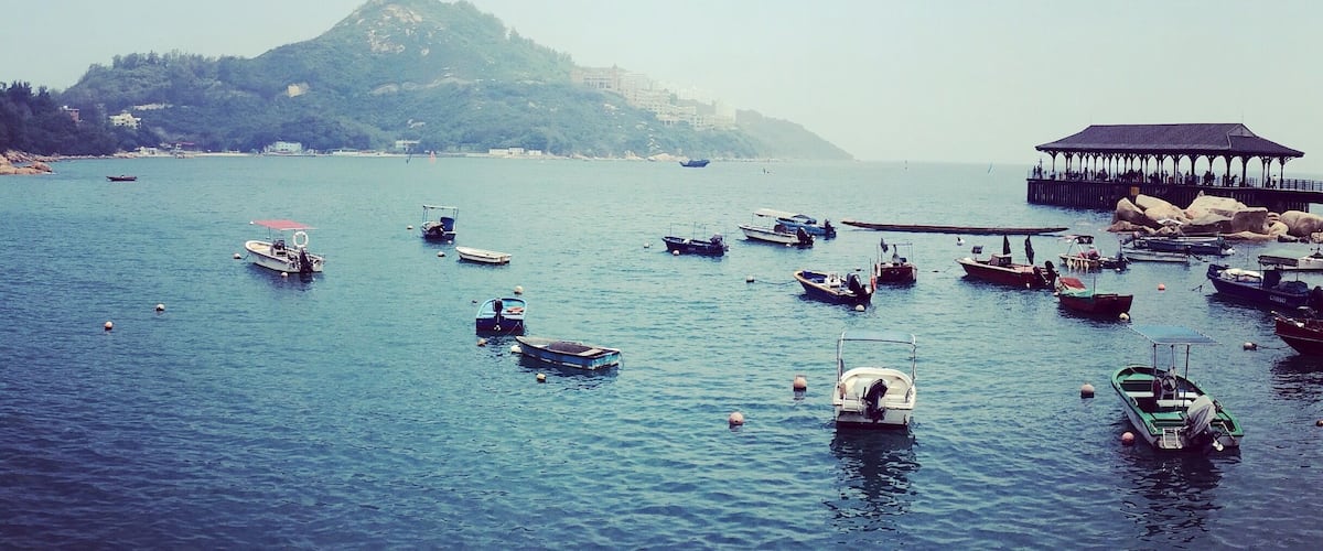 Love this place to chill & eat at the boat house