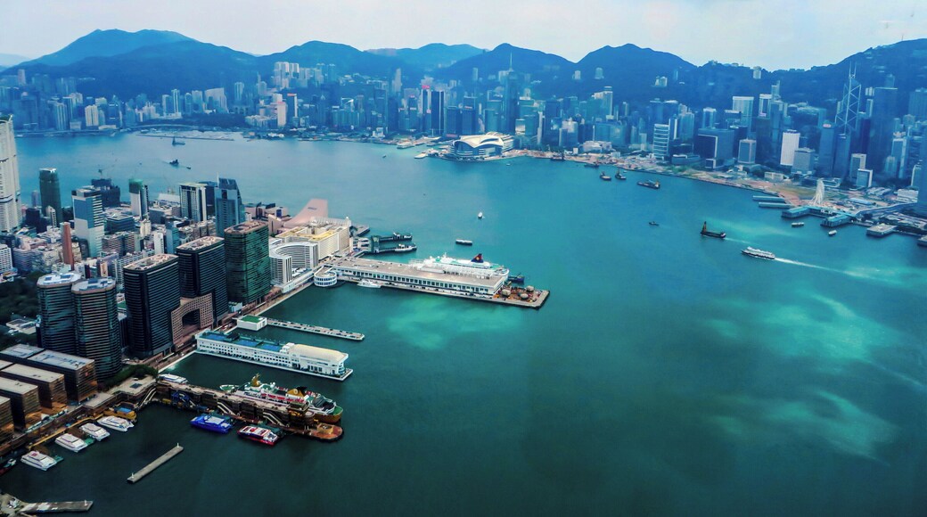 Taken just before a storm came in. Changed very quickly.