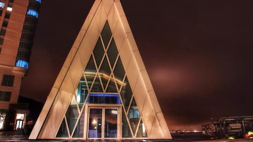 The White Chapel, North Discovery Bay.
Hong Kong is quite a destination for destination and themed weddings. As a result, many resorts and locations across the city have painstakingly created chapels and locations to cater and capitalize on this demand.
#hongkong
#wedding
#chapel