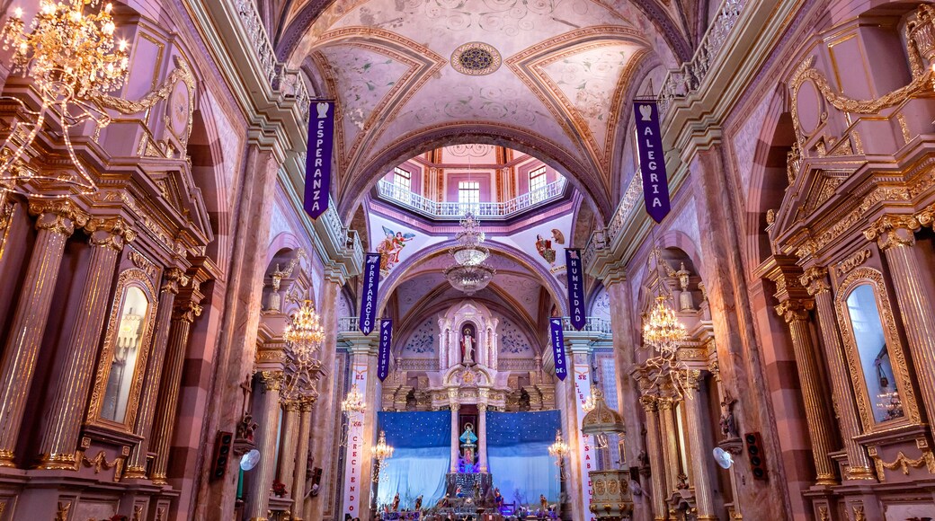 Christmas Arches Cathedral Atar Parroquia Dolores Hidalalgo