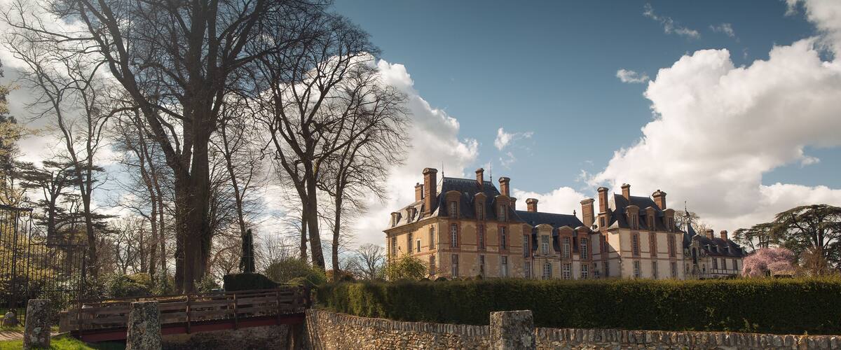 Thoiry Castle - Safari Park, the only park of its kind, located near Paris, and the first safari park in all of Europe.