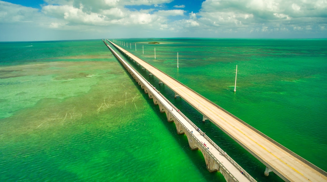 Little Duck Key, Florida Key. Aerial view of bridge connecting the islands