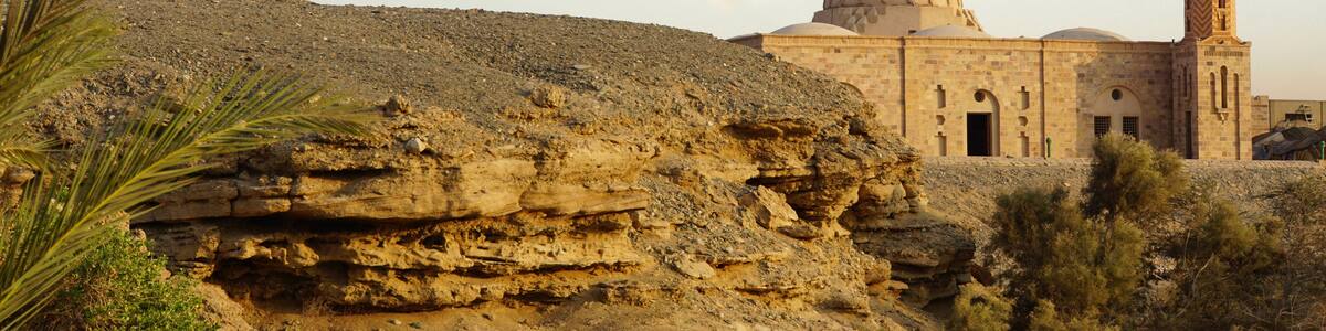 mosque desert landscape