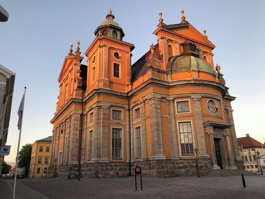 The Kalmar Cathedral. Construction began in 1660, but was interrupted on several occasions, including with the outbreak of the Scanian War (1675–1679). The work resumed after the war and Kalmar Cathedral was finally finished in 1703.

#Trovember