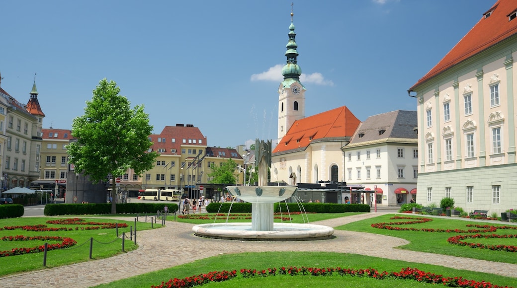 Klagenfurt qui includes fontaine, parc et patrimoine historique