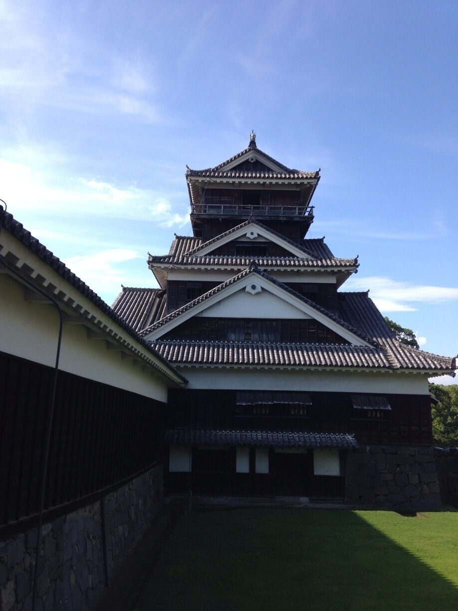 The Uto Turret is one of the few structures that survived at Kumamoto Castle, is important cultural property of the country. It is recommended the view from the top also so good.、