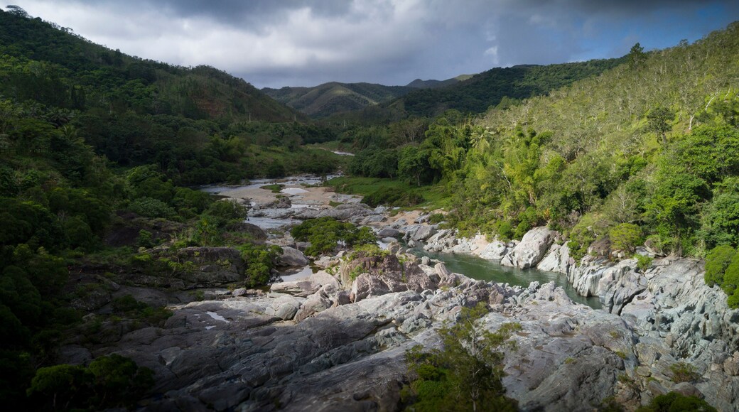 Nouvelle Calédonie Koné Tiwaka Mountain