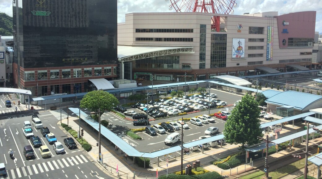 鹿児島中央駅桜島口全景