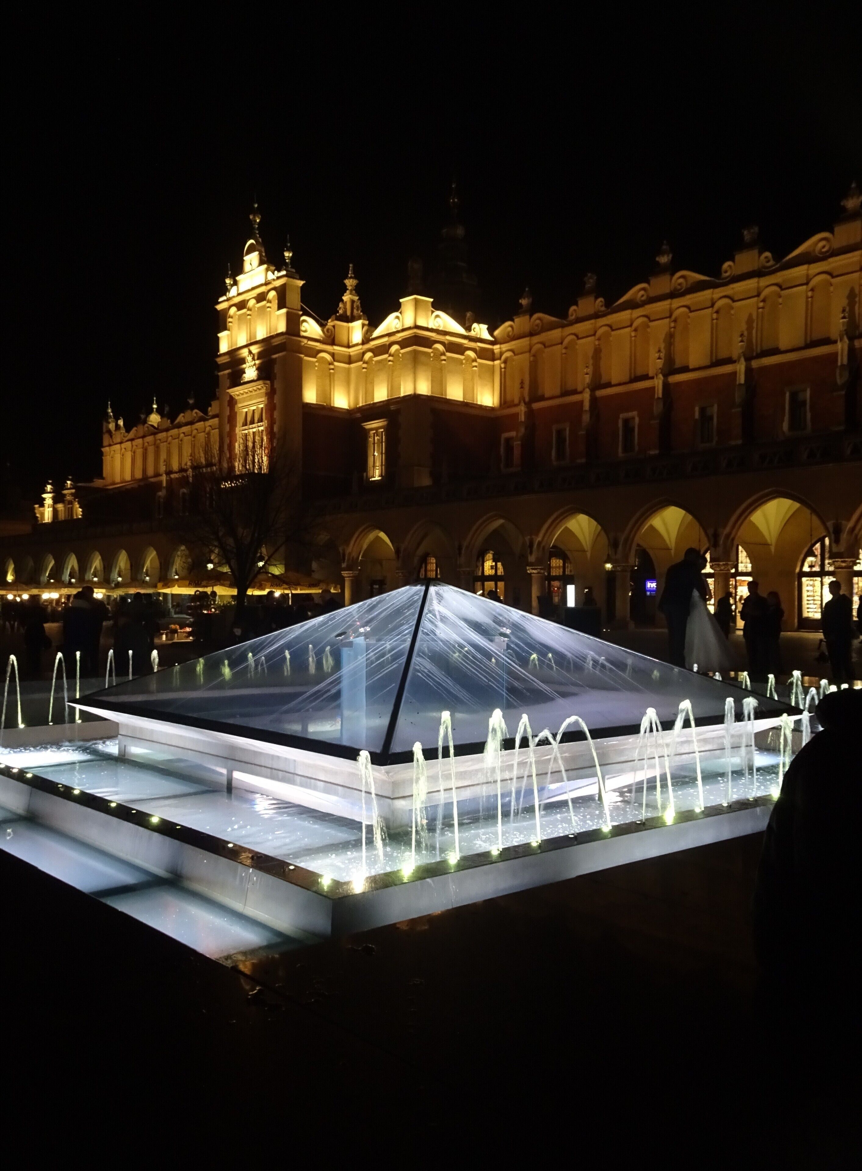 The Kraków Cloth Hall (Polish: Sukiennice), dates to the Renaissance and is one of the city's most recognizable icons. It is the central feature of the main market square in the Kraków Old Town (listed as a UNESCO World Heritage Site since 1978). #Krakow #TroveOnTuesday  #Trovember
