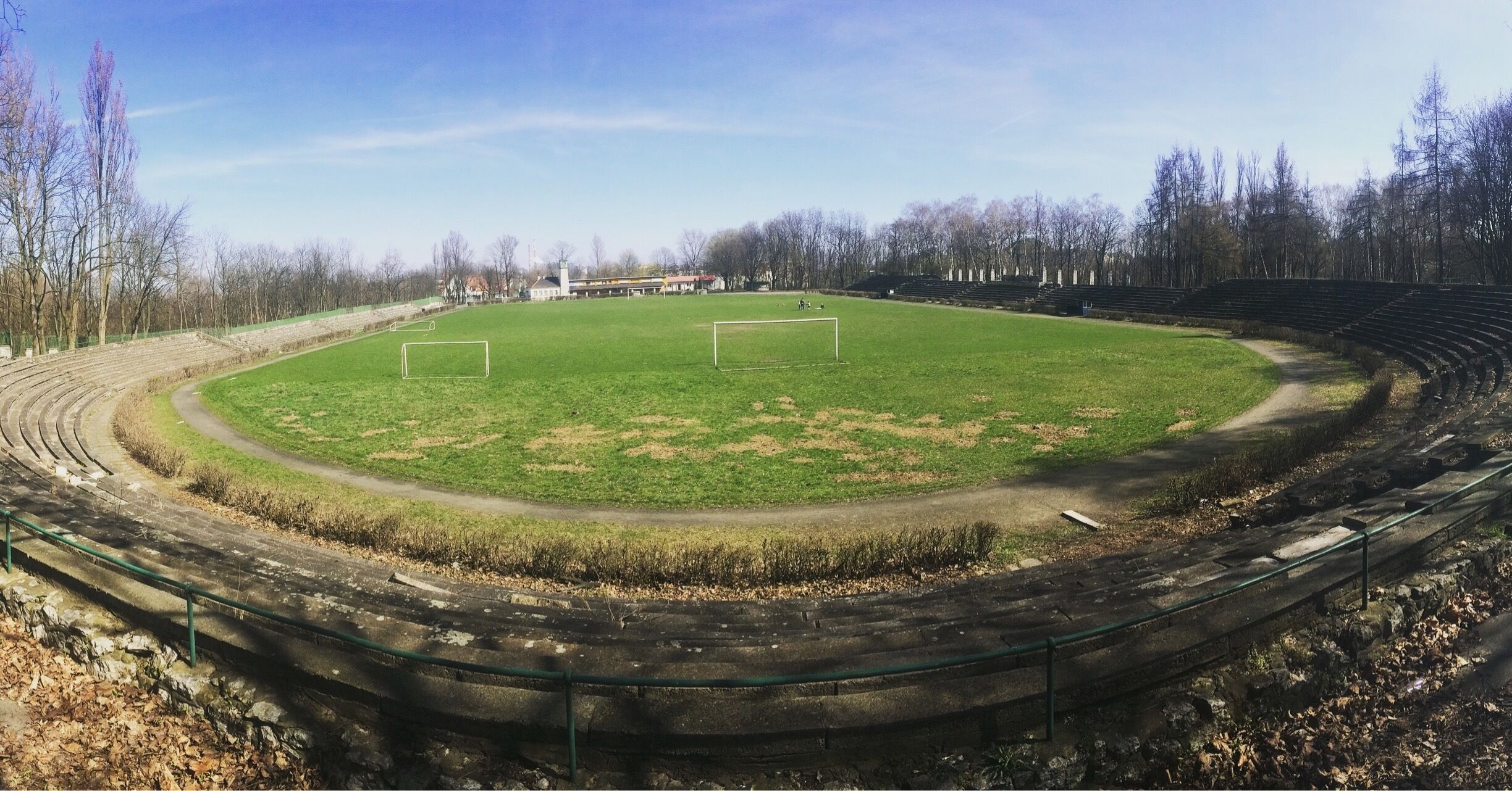 Stary stadion Korony Kraków, położony w parku Bednarskiego. Kraków Podgórze.
