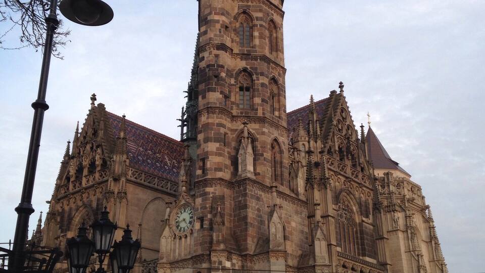 The symbolism of the city’s patron is evident as soon as you visit St. Elisabeth Cathedral. Construction work on the Cathedral started around 1380. It is the furthest east western-style gothic cathedral in Europe, as well as the biggest temple of worship in Slovakia. It houses the fascinating Altar of St. Elisabeth, a rare gothic double spiral staircase – one of just five of its kind in Europe, the crypt of the leader of the biggest anti-Habsburg uprising in the former Kingdom of Hungary, Francis II Rákóczi, and also a sundial from 1477. The frescos and sculpting are the work of master Štefan, a local artist from the 15th century, which adorn its interior and exterior. Thanks to the fantastic view of the centre, climbing the 60-metre high northern tower is well worth the effort. As you come out of the Cathedral and have a good look at its front facade, maybe you can decipher the riddle as to why this Cathedral is unique to the world.