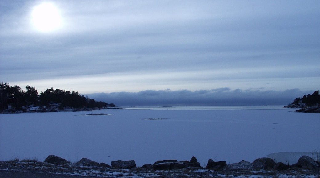 -10c frozen lake in winter 06.02.18
