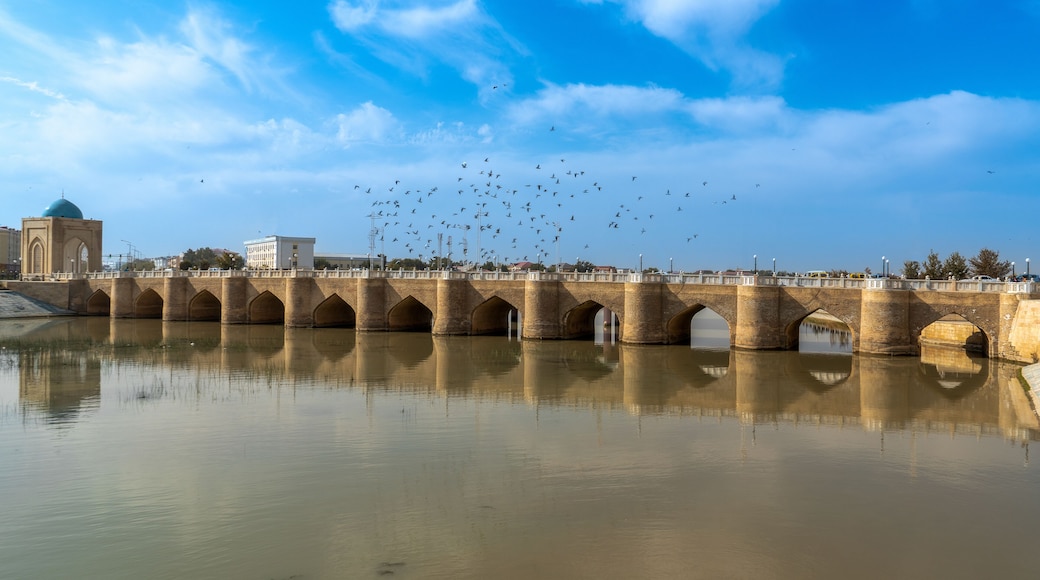 Uzbekistan, in the city of Qarshi (Karchi), the old Nicolayev Bridge in October