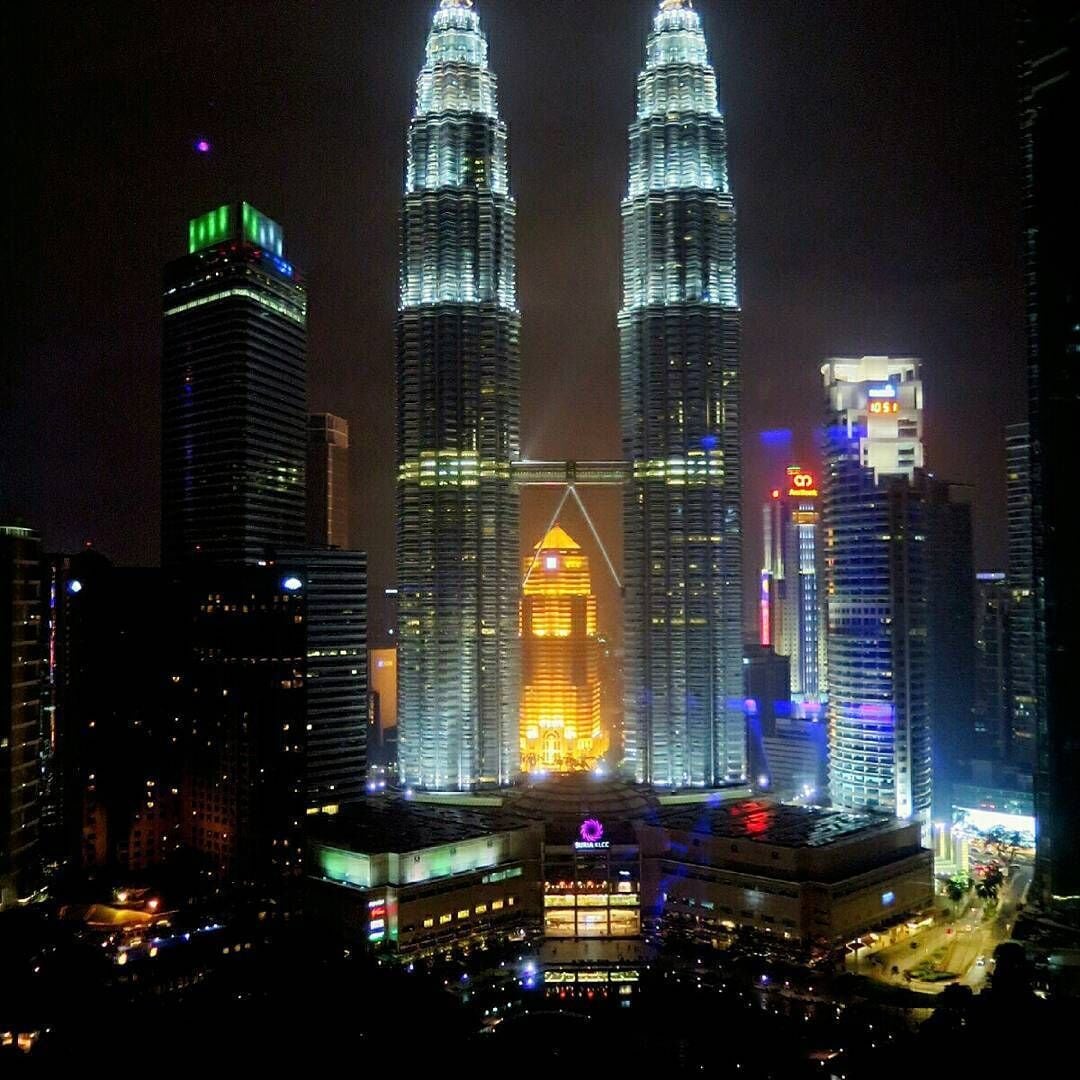beautiful view, skybar, traders bar