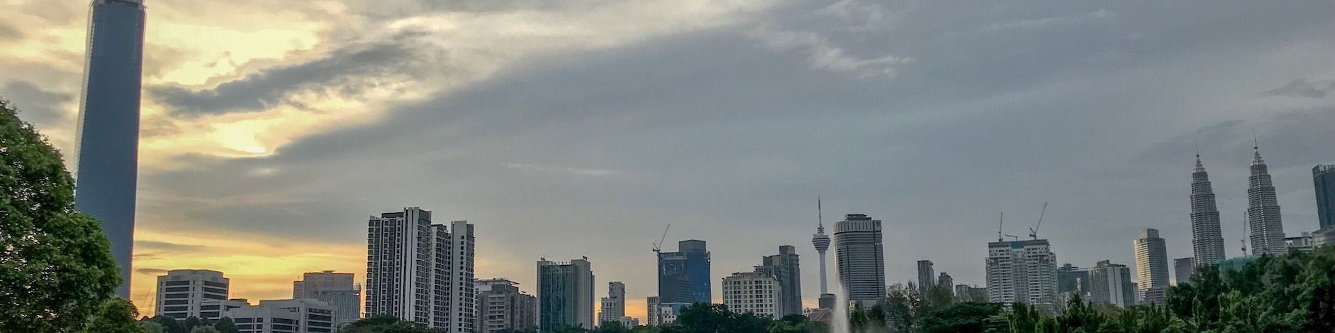 This breathtaking view was taken from the golf club's hole no. 18. It has one of the best view of the Kuala Lumpur cityscape.