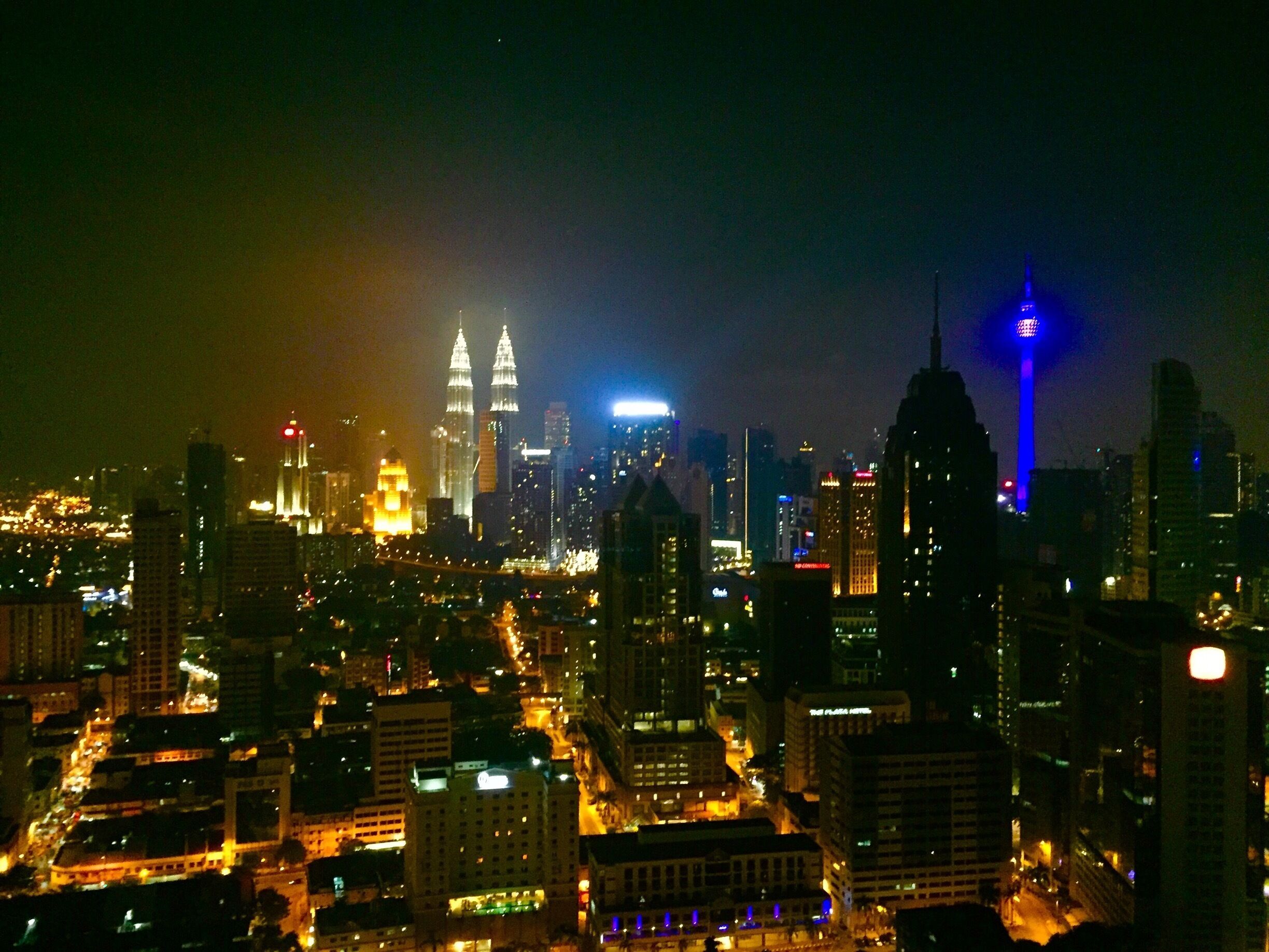 Downtown KL view from rooftop infinity pool! Pretty amazing! 