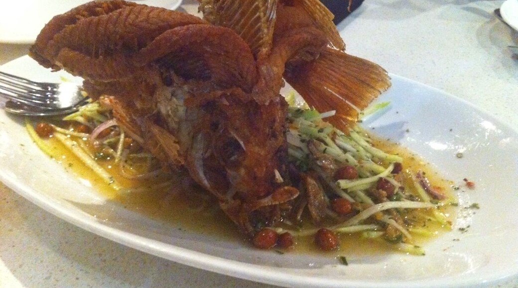 Trung tâm Thương mại Bangsar Village