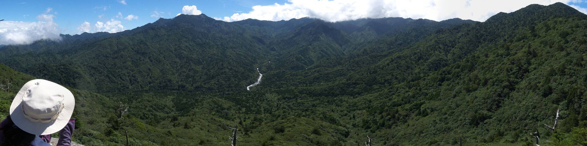 Panoramic view from the Taiko-iwa rock in Yakushima, Japan