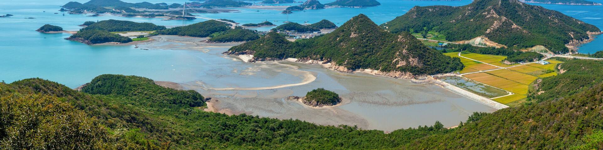 전북 군산시 고군산군도의 전경