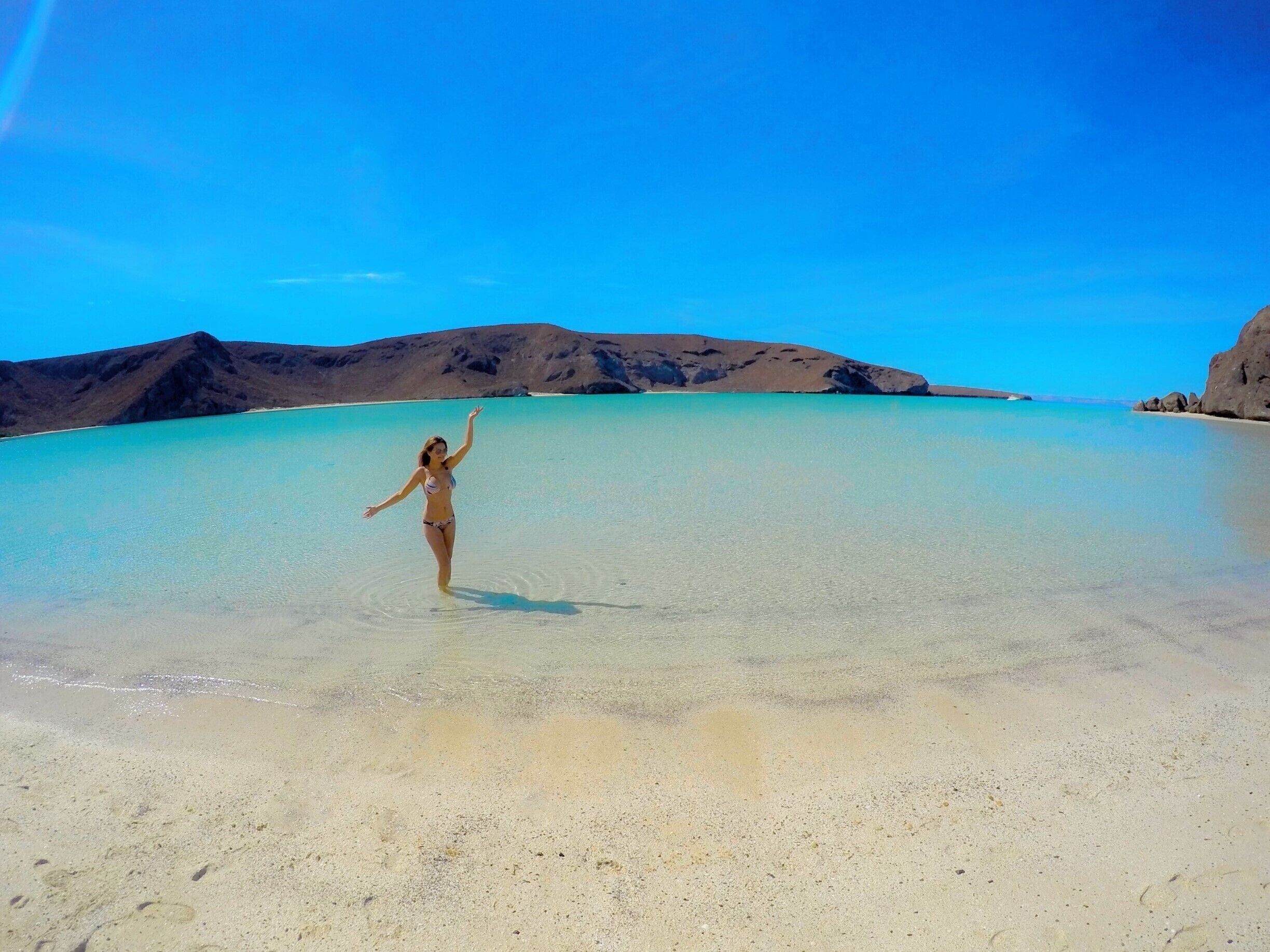 2 months ago in Cabo I Met this Canadian super gal Rachelle and decided to head up 3 hours north. She knew about this gem and convinced me to drive her there. So I did. Magic place, not crowdy on a sunday, crystal clear water.. really remote but style cosy. Incredible beach.. water to the knees for 200 feet.. found a seahorse.. so cute and funny looking.. just magic.
Sandra:)
#blue