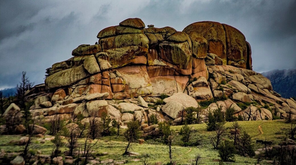 I found this place while exploring Wyoming. It’s the Vedauwoo recreation area. Whether you’re there to camp, climb, explore, or just take photos, this place has it all. #thatswy #wyoming #nature #vedauwoo #rocks #recreation #outdoors #adventure