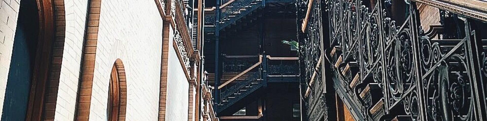 Early old building.
#LosAngeles #US #Bradbury #building
Taken at August 28th, 2015.
