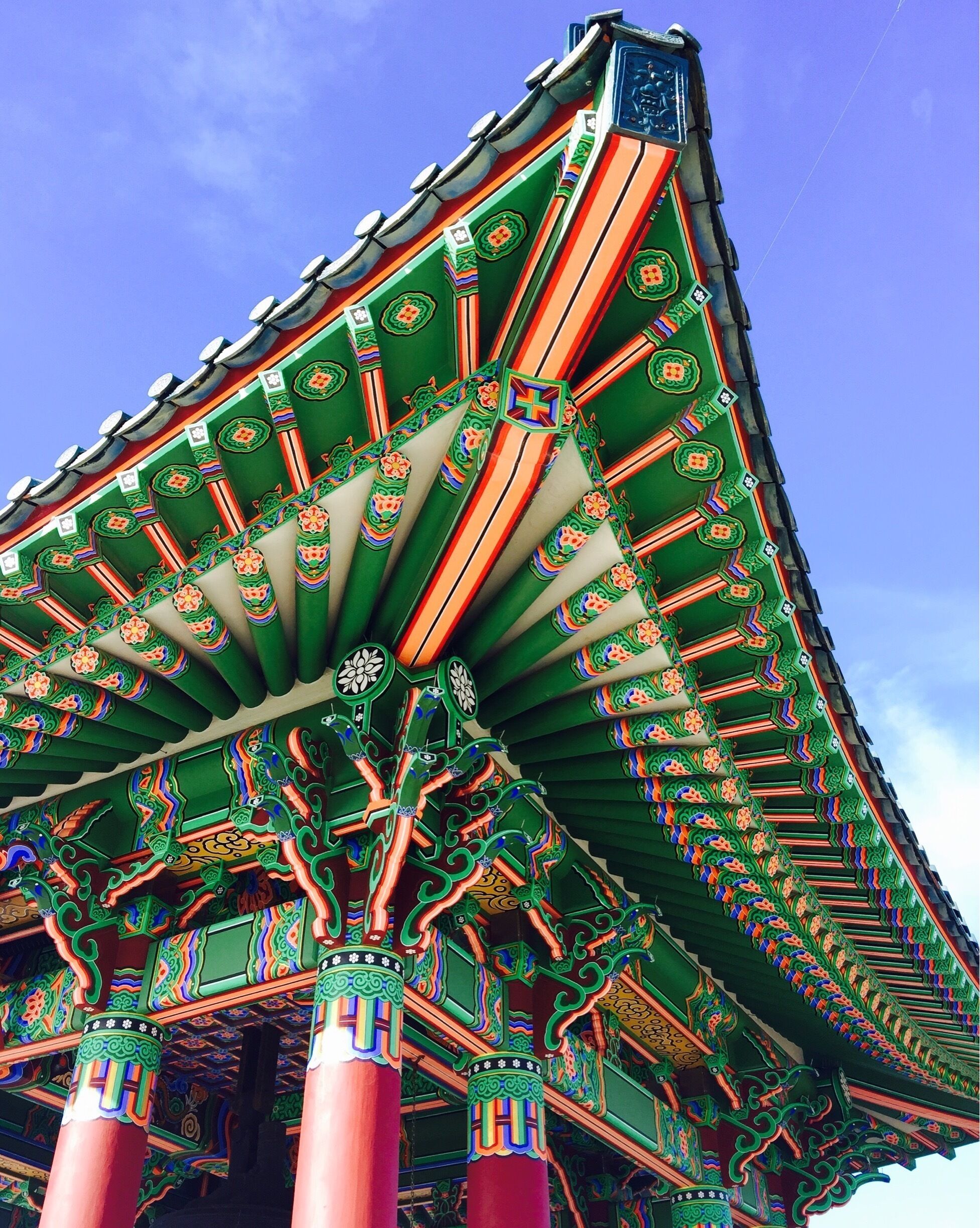 Great place to take in the views and enjoy a nice day!