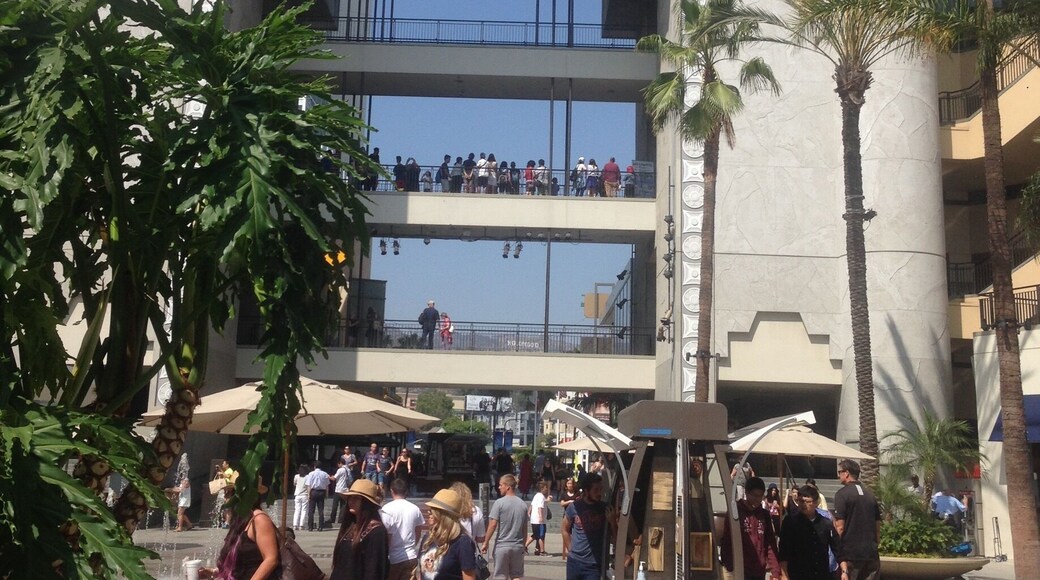 Hollywood and Highland Center