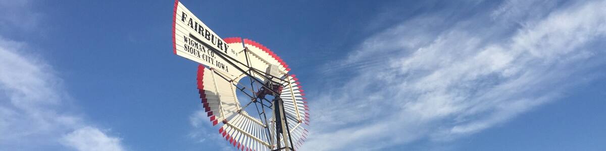 A unique museum displaying a large collection of windmills that date back to different type periods. Everything from Dutch windmills to modern day wind turbines and of course the highlights being the classic late 19th and early 20th century windmills of the plains. This museum highlights how people have combined nature with technology to power their lives.
