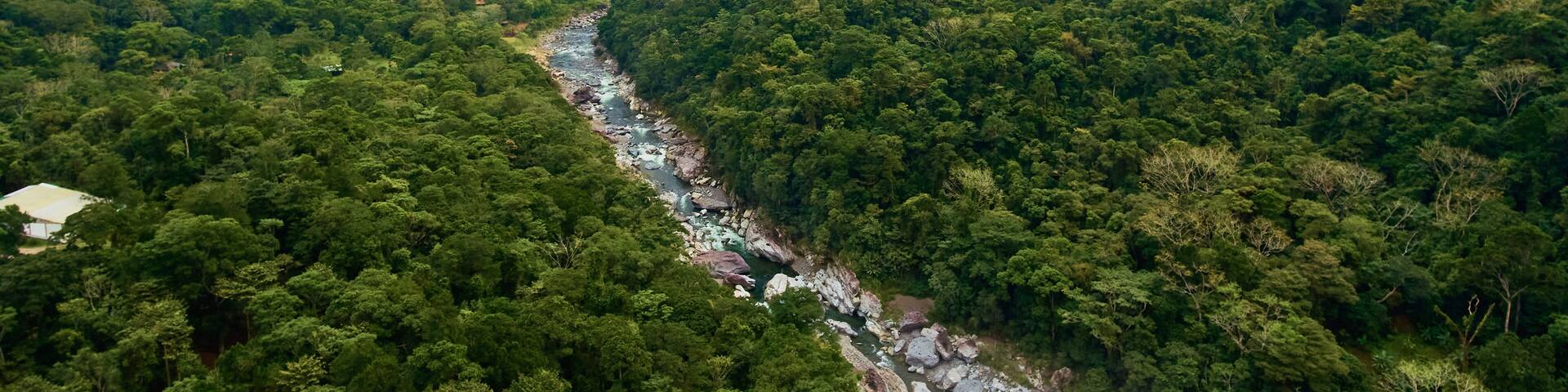 Río Cangrejal en La Ceiba, Honduras