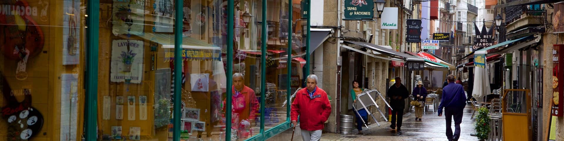 Galicia showing street scenes