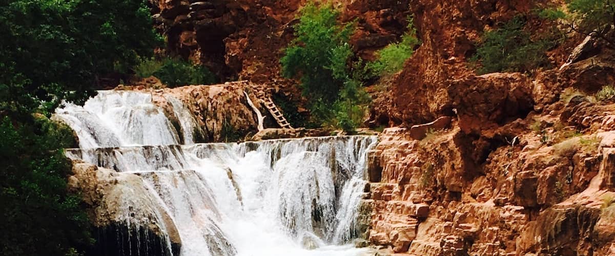 Beaver Falls is an incredible cascading pools over limestone terraces. It is a beautiful 5 mile hike from the supai village, passing thru endless grapevines trails, crossing creeks and wobbly narrow bridges, and countless ladders and wild animal sightings.
#AquaTrove
#Nature Photo Contest