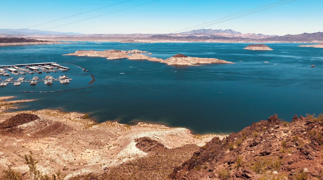 Gorgeous view of the lake from the overlook.