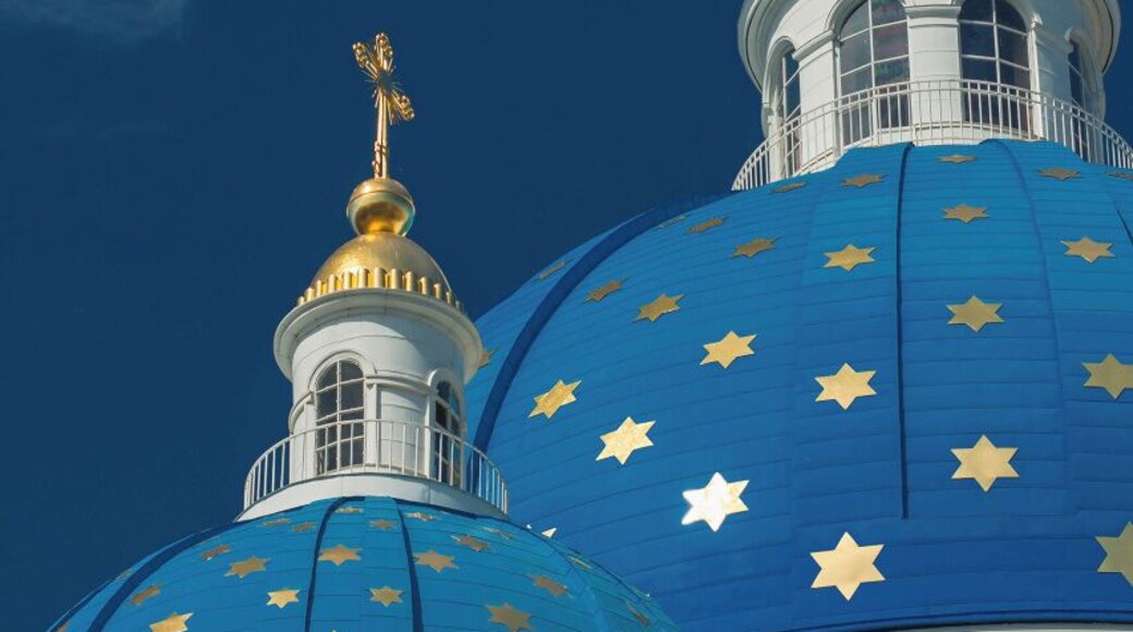 May 2011
Trinity Cathedral, St. Petersburg, Russia
Trinity Cathedral (or Troitsky Ismailovsky sobor, in Russian) in St. Petersburg is another army church, built in 1828 to 1835 by architect Vasily Stasov with a massive central dome and four smaller one around it. It is a high point of Russian Neoclassical architecture. It is built on a Greek cross pattern with Empire style porticos each with six Corinthian columns on each of four equilateral sides of the church.
According to the Russian tradition, each regiment of the imperial guards had its own cathedral. The Trinity Cathedral was the regimental church of the Izmailovsky regiment of Imperial guards, which takes its name from a royal residence in Tsarskoye Izmailovo, near Moscow.
After the Revolution in 1917 it has ceased its function and after WWII it has become a warehouse of The Ministry of Telecommunications. It was reopened after 1990. During reconstruction in 2006 there was a big fire which damaged completely the main dome and one of the side domes, but was restored in 2010 to its pre-Revolutionary beauty.
#unesco