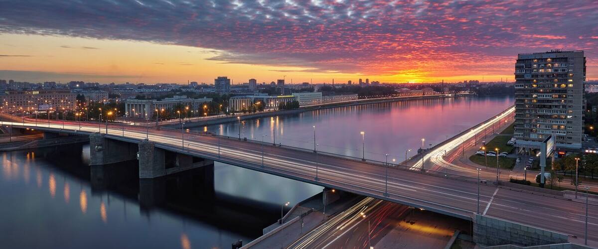 "Flying through the clouds"
Shooting from the 16th floor... :)
 #likealocal