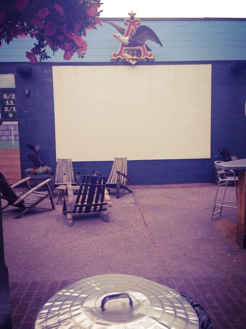 Such a cool place to eat or just hangout. The paintings on the walls around the patio are really nice and interesting.