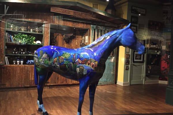 Hires Capital of the world. Welcome to the bluegrass