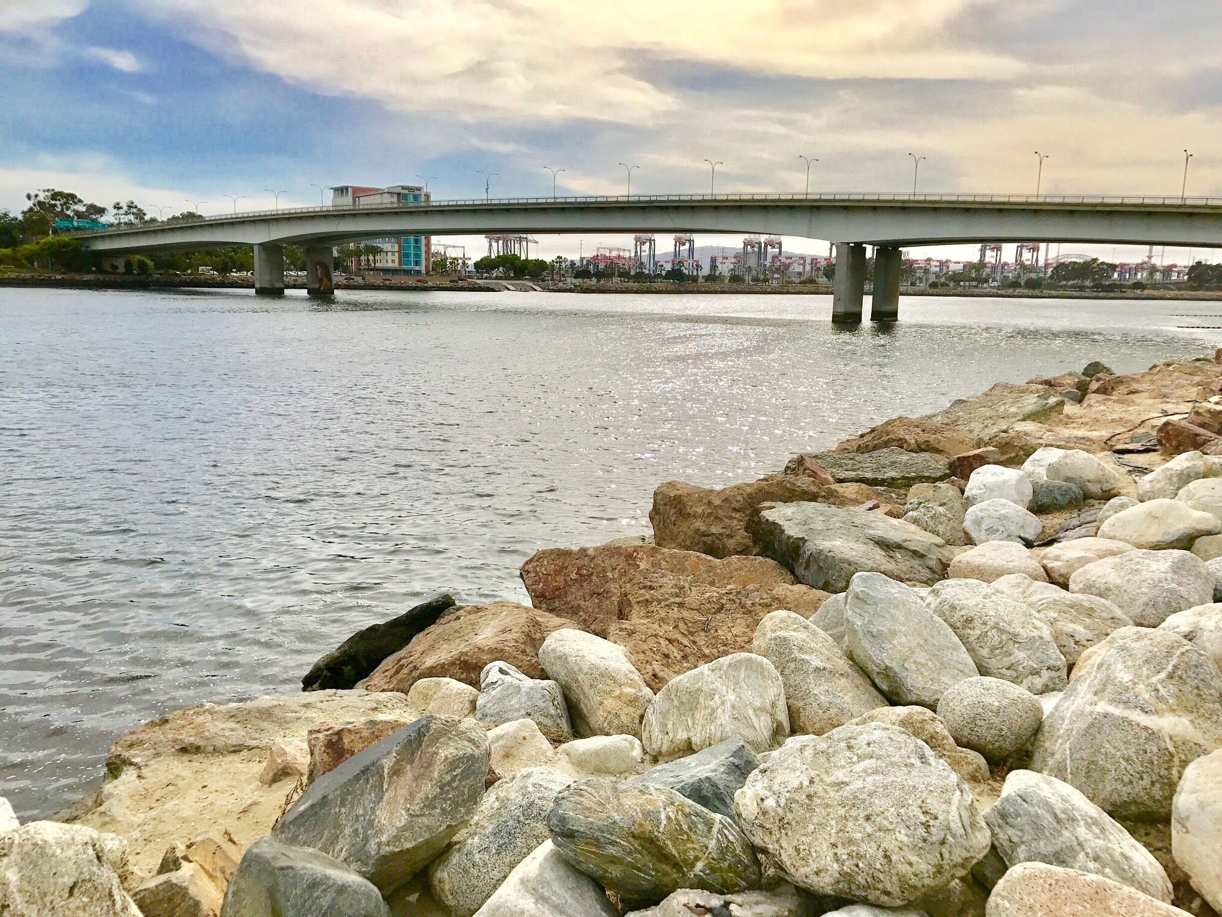 Before the bridge that takes you to the New, you must tackle the rocks