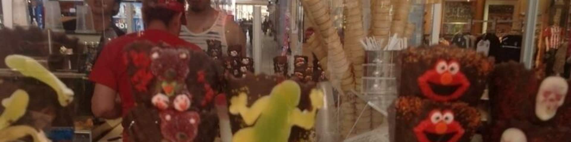 Ice Island
They have some fantastic design on the ice cream cone kids would love this place ....Go out and experience it with your family