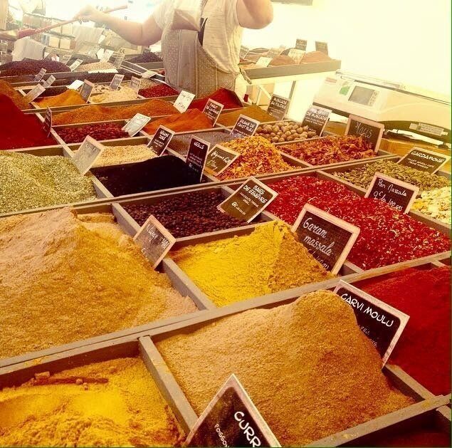 Nos voisins en visite 

La Provence 🇫🇷
À Liège 🇧🇪

