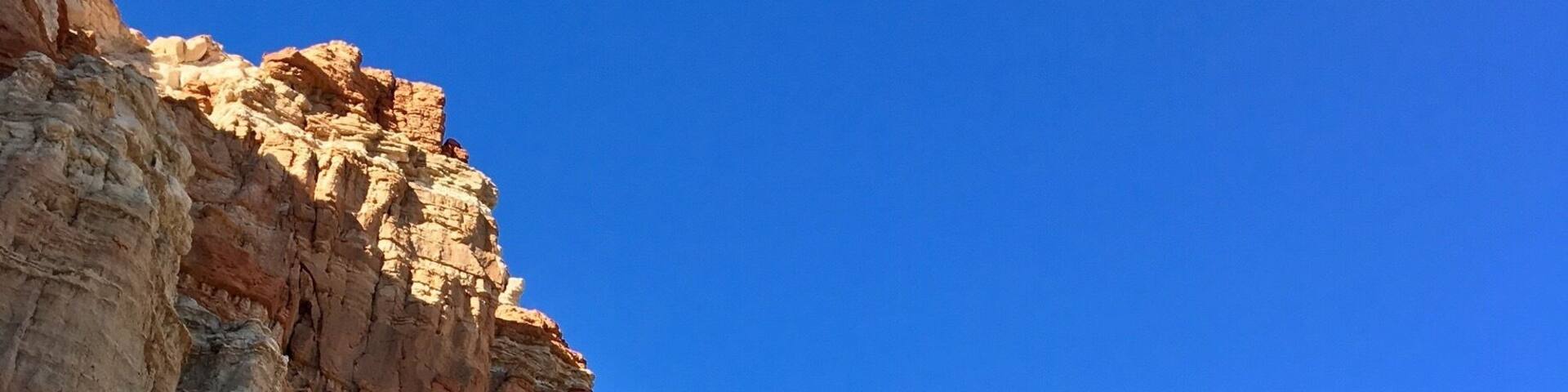 One of the best moments I ever had, I share this hike with my daughter and I'm making of her an Adventurous Girl, I want her to learn about the beauty of our Planet, easy hike for your family bring them to this place.