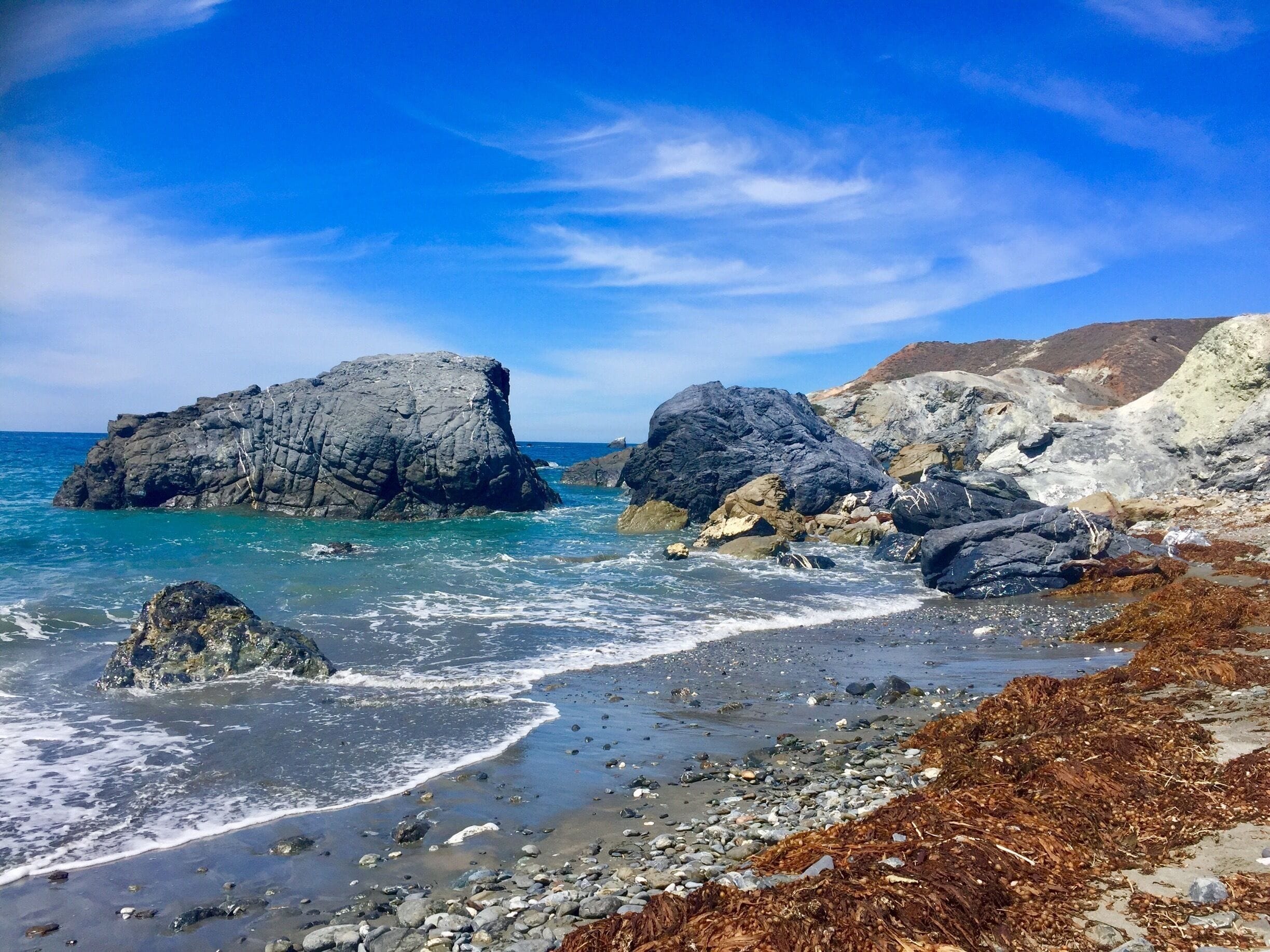 Shark Harbor is a small beach on Catalina Island separated from the beach and campground at Little Harbor by an outcropping of rock called Whale Tail. It can be accessed as a day hike from Two Harbors or as a stop along the Trans Catalina Trail which starts in Avalon. 
#BeachTips