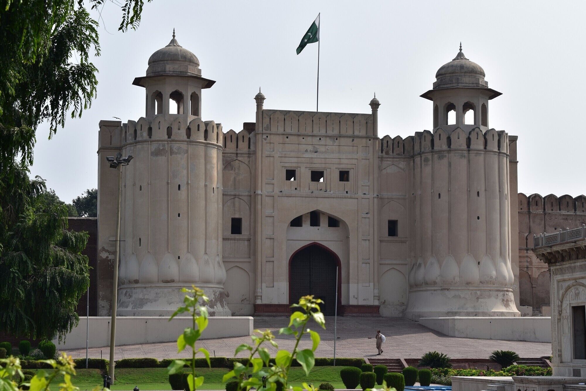 The Lahore Fort dates to 1566 but was rebuilt during the 17th century, at the height of the Mughal Empire. It is now a UNESCO World Heritage site. https://en.wikipedia.org/wiki/Lahore_Fort