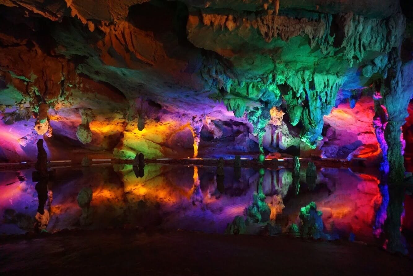 
Natural Rock
#China #Natural #rock #stalactites

Taken at May 25th, 2015.
