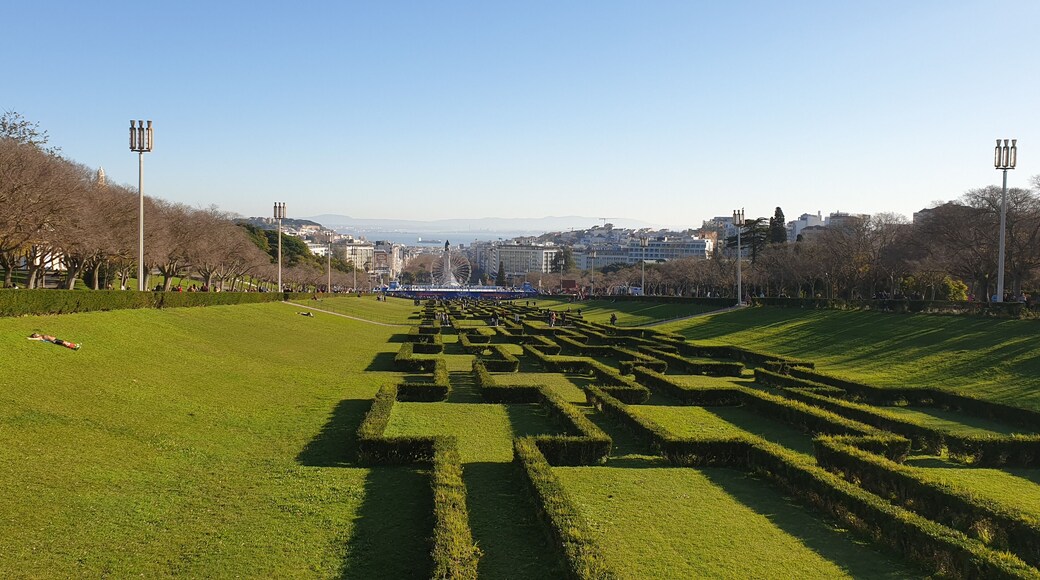 Great place, and very nice view the city!!